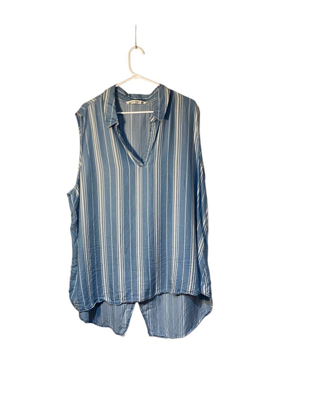Given Kale plus size chambray, striped sleeveless blouse 3X